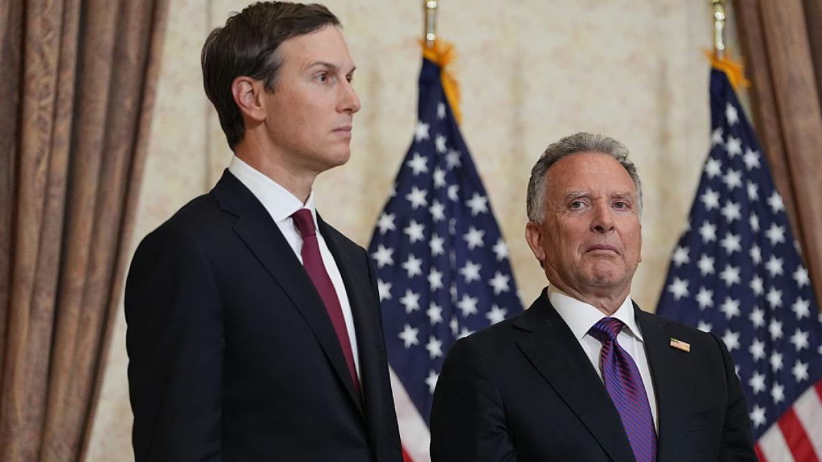 kyiv independent prima vizita la kiev a emisarilor lui trump amanata dupa un moment de panica al lui steve witkoff ce l a speriat