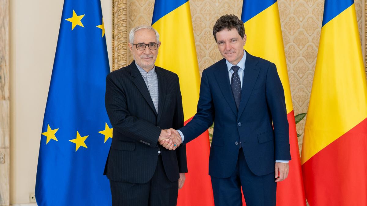 nicusor dan a primit la palatul cotroceni 17 noi ambasadori straini ce au discutat