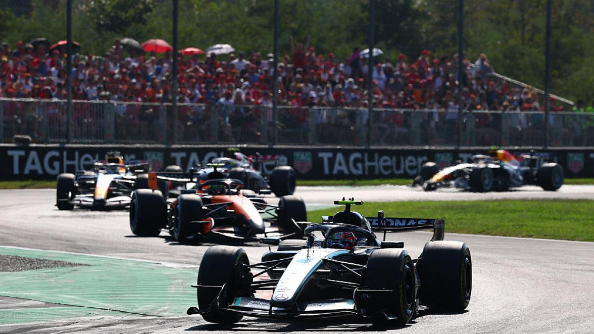 formula 1 kimi antonelli a facut spectacol la monza plecat de pe locul 19 italianul de 20 de ani a castigat marele premiu al italiei