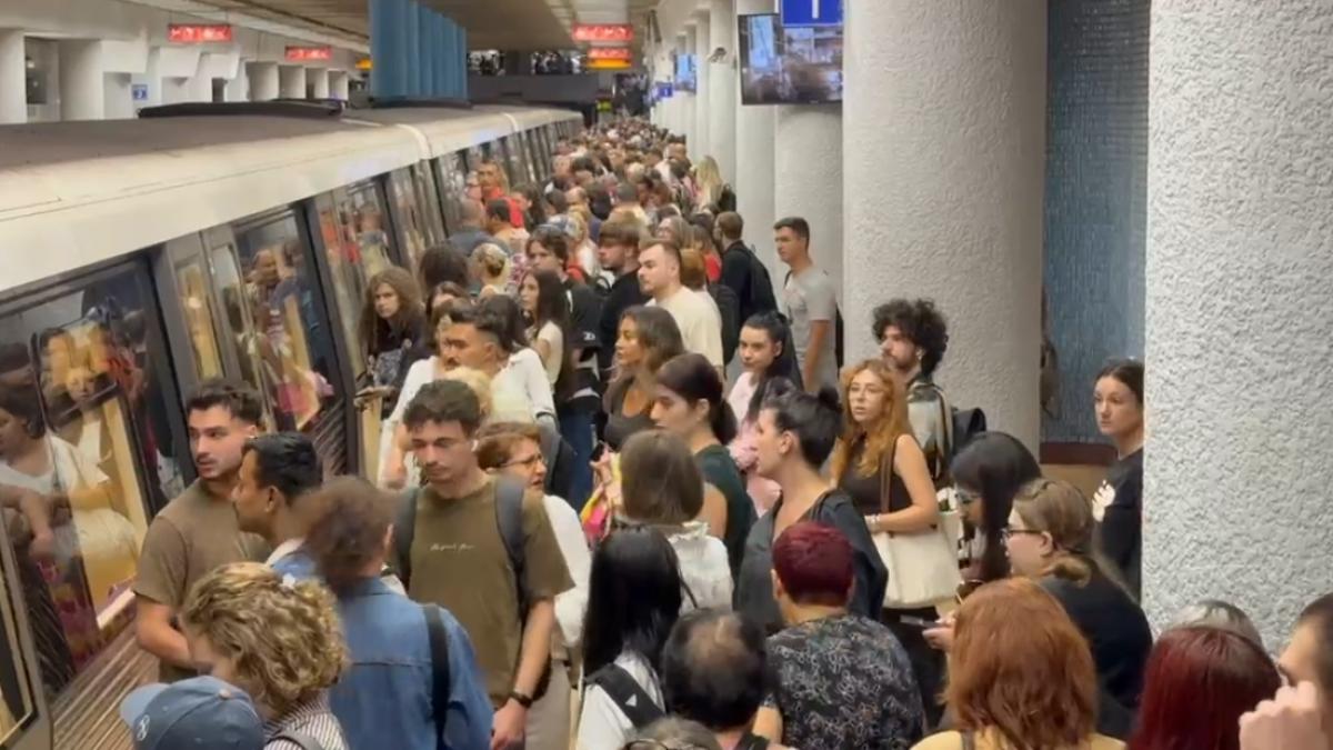 haos la metrou circulatia a fost data peste cap dupa ce o femeie de 30 de ani ar fi incercat sa se sinucida in statia stefan cel mare