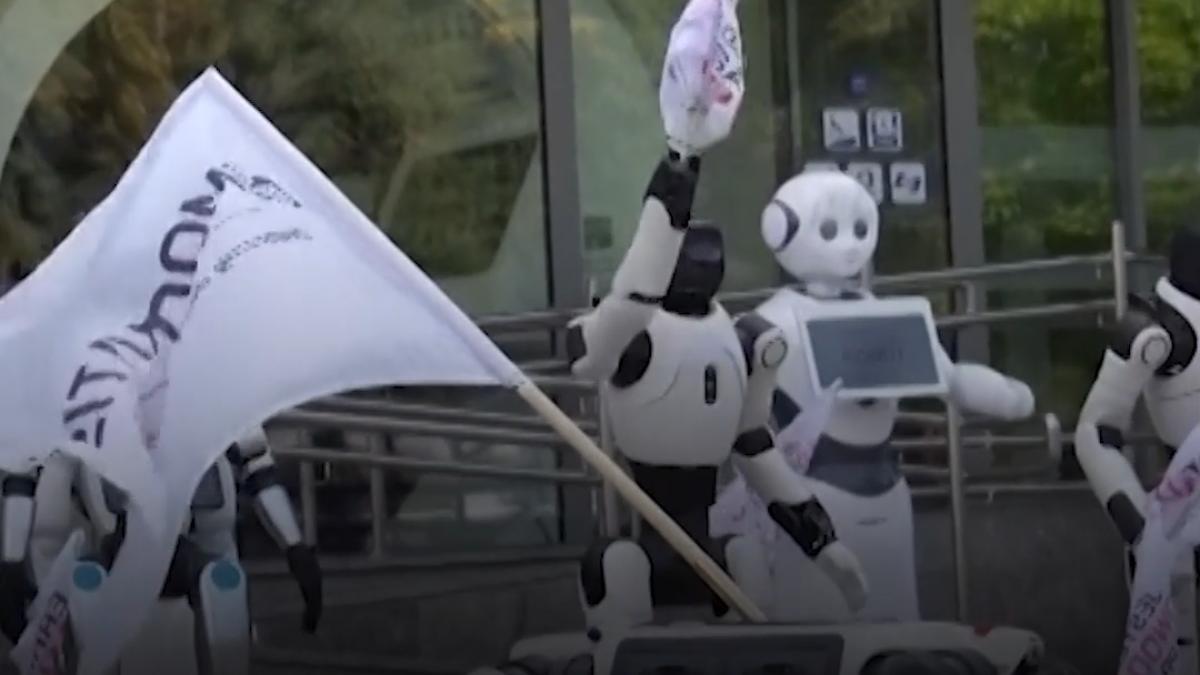protest inedit in polonia robotii cer reglementarea inteligentei artificiale si protejarea locurilor de munca