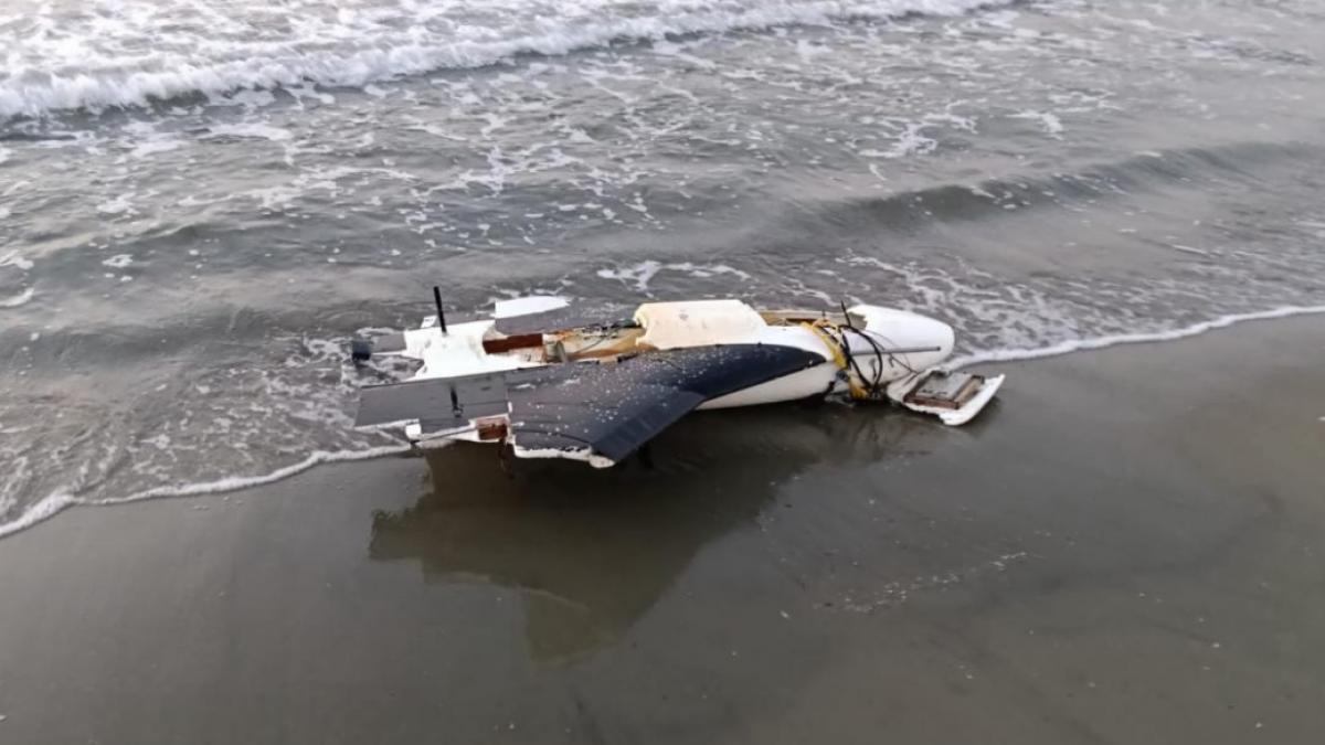 resturi de drona au fost gasite pe plaja de la capu midia zona a fost izolata peste noapte