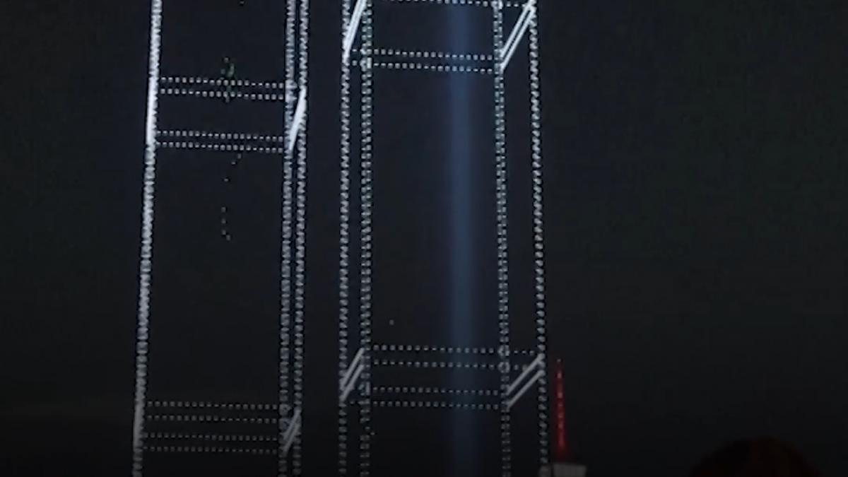 spectacol impresionant de drone la new york turnurile gemene au fost recreate in memoria victimelor de la 11 septembrie