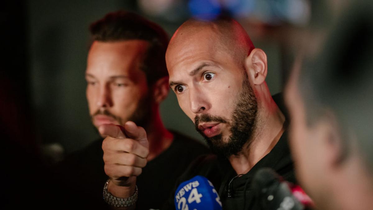 un judecator american a decis ca andrew si tristan tate trebuie sa ramana in arest prezinta risc de fuga prin excelenta