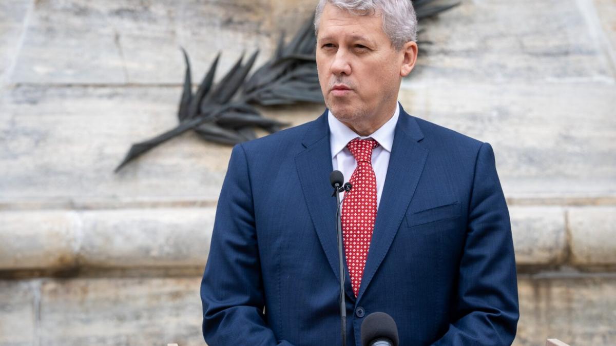catalin predoiu mesaj de ziua pompierilor pericolul dronelor necesita noi masuri si tehnologii