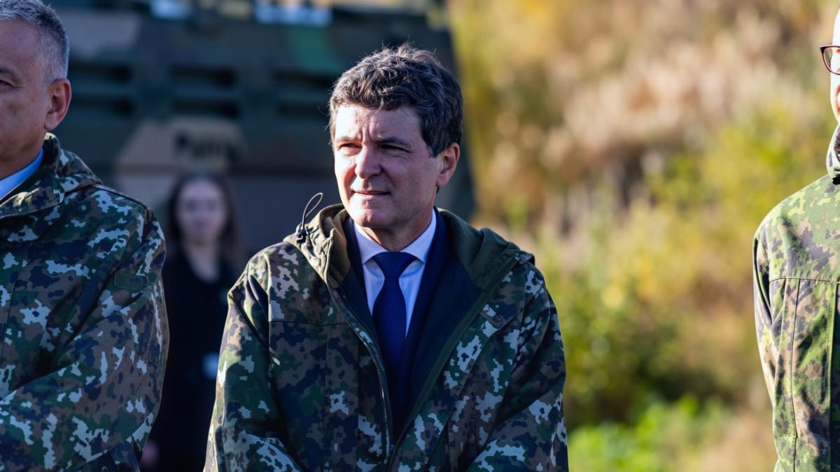 presedintele romaniei nicusor dan