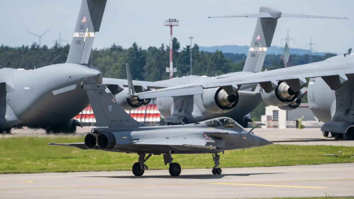 avioanele nato au doborat o drona care a intrat in spatiul aerian lituanian polonia anunta securizarea spatiului aerian