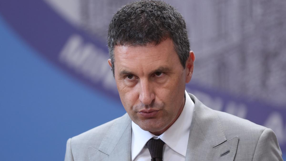 ministrul agriculturii le cere fermierilor sa se delimiteze de orice tentativa de deturnare a revendicarilor lor legitime