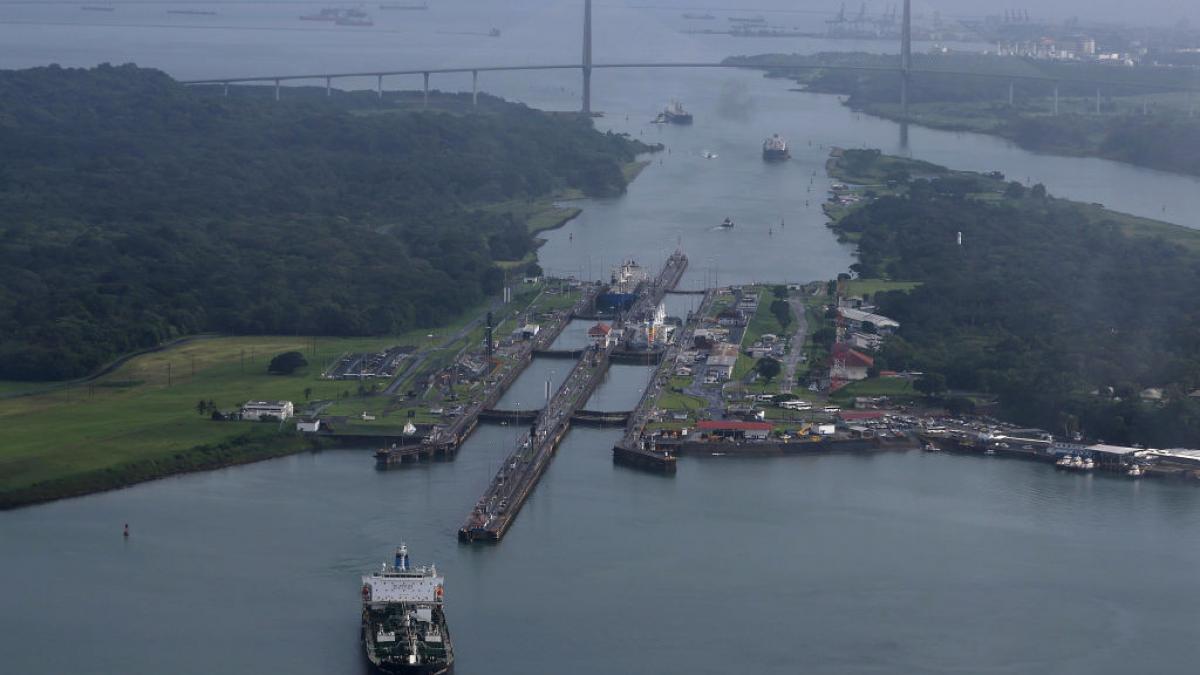 seceta tot mai grava afecteaza acum si canalul panama traficul prin aceasta ruta navala vitala se reduce din cauza fenomenului el nino