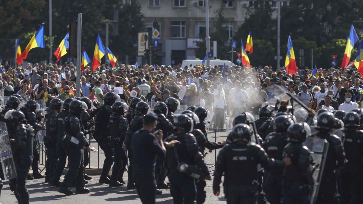 sorin grindeanu ii cere lui ilie bolojan sa discute cu fermierii numai prin discutii poate fi detensionata situatia
