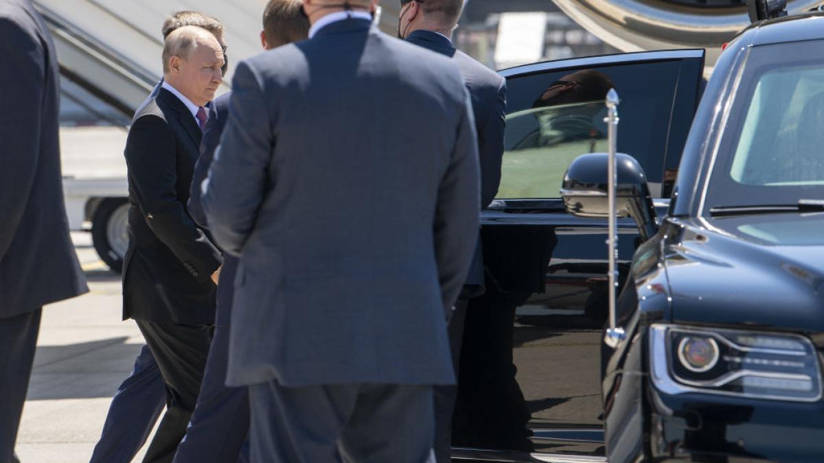 vladimir putin la masina
