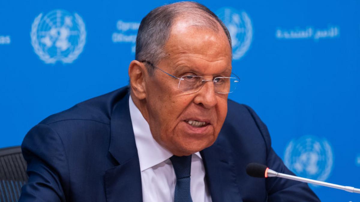 lavrov acuza occidentul ca ar incerca sa se amestece in alegerile parlamentare din rusia situatia e deosebit de grava in strainatate