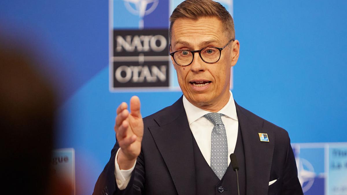presedintele finlandei il lauda pe trump a facut bine nato ce spune despre rolul sua in arctica