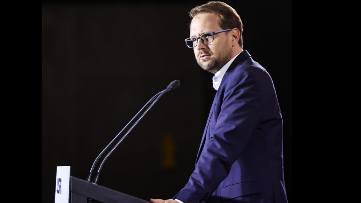 dominic fritz neaga ca el ar fi seful de partid care i a spus lui nicusor dan romania e problema ta cu partidul e problema mea