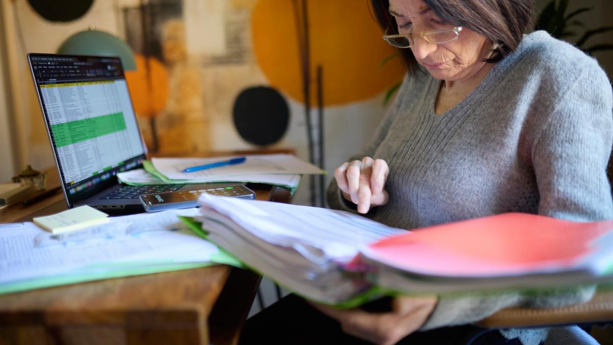 reducerea varstei de pensionare pentru grupa 1 de munca cine se incadreaza si cati ani castiga