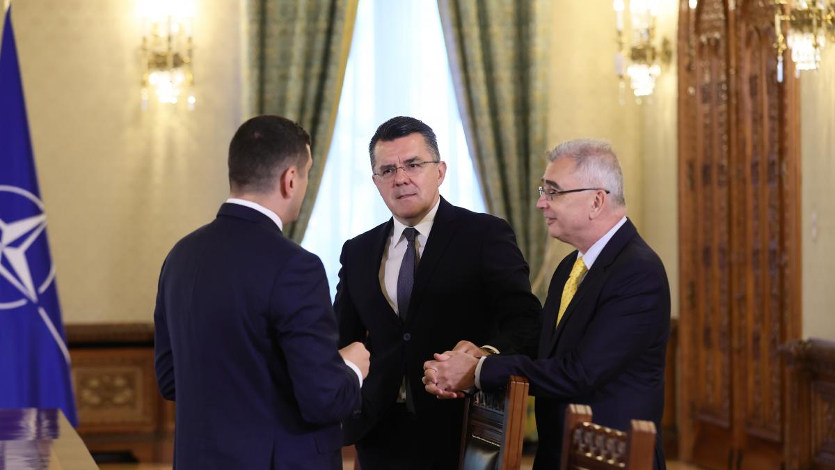 aur spune ce va face daca grindeanu ajunge premier desemnat mingea e la psd asteptam sa faca primul pas