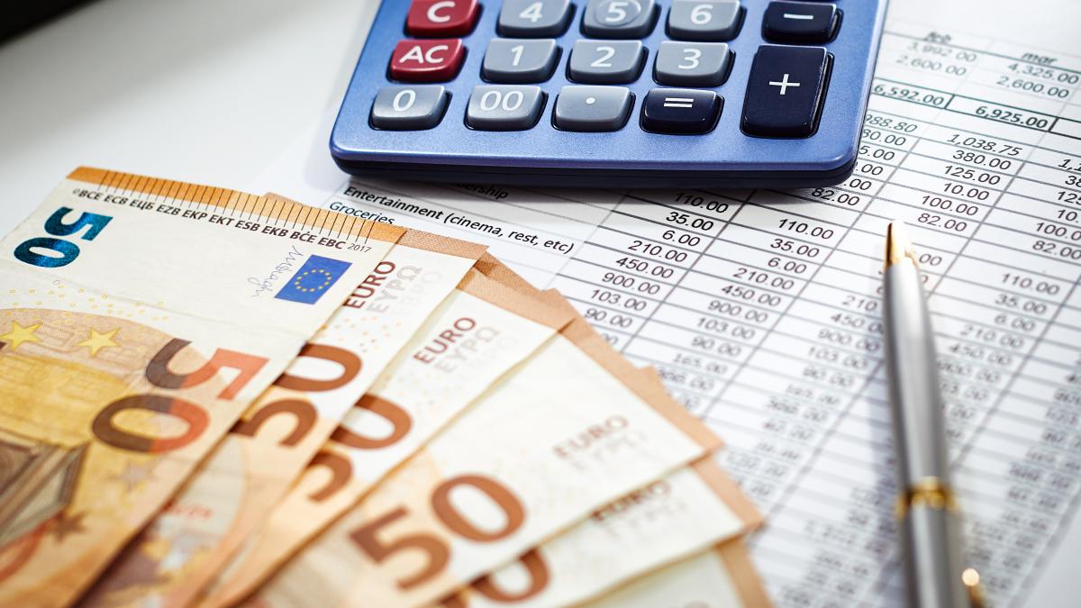 liderii celor cinci state frugale din ue critica dur proiectul de buget si cer ca suma propusa de comisie sa fie redusa drastic