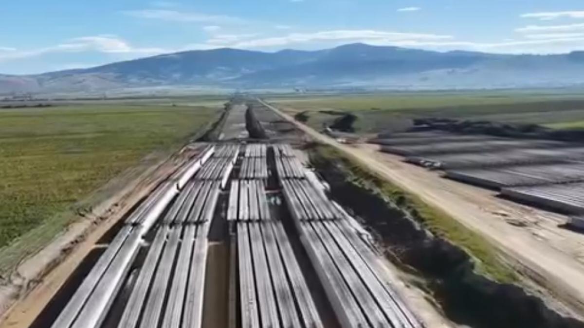autostrada a8 lucrarile pe lotul joseni ditrau au ajuns la 10 dupa prima luna de la deschiderea santierului cand ar urma sa fie gata