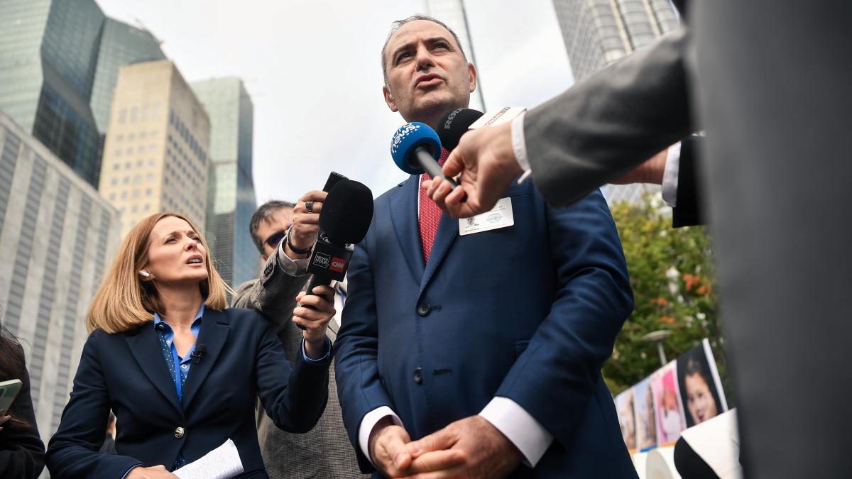 ministrul finantelor nu exclude noi taxe din 2027 semnal de alarma dupa discutiile din sua cu investitorii sunt ingrijorari