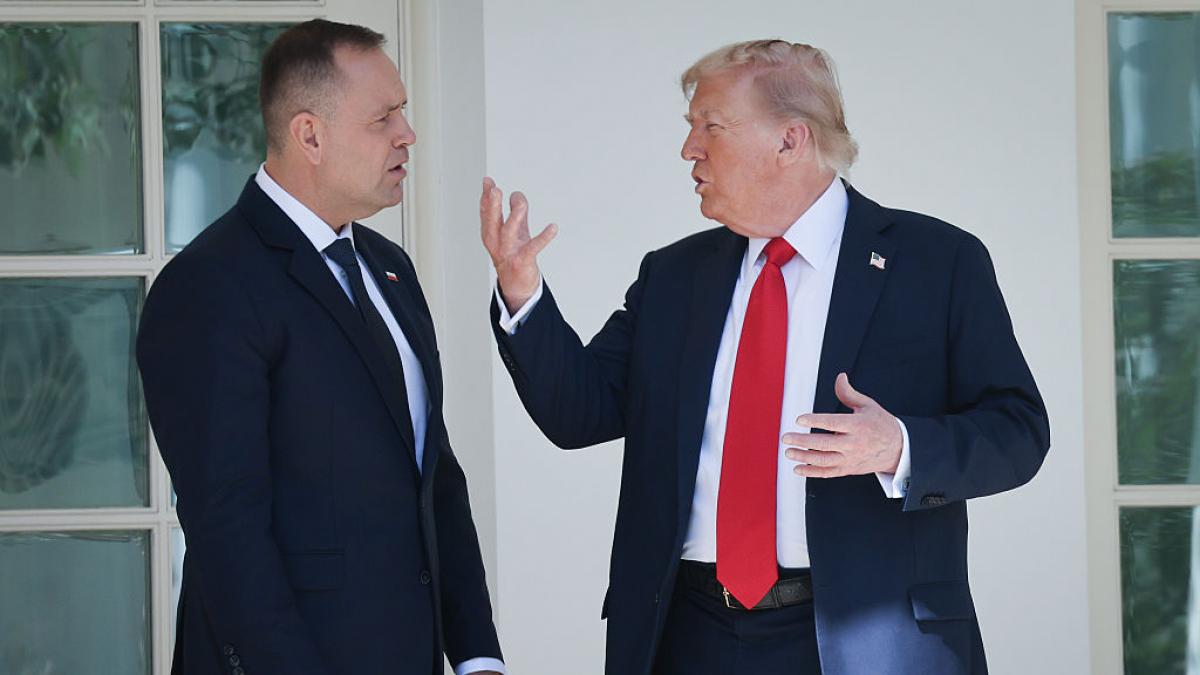 karol nawrocki anunta ca noua baza americana din polonia se va numi fort trump