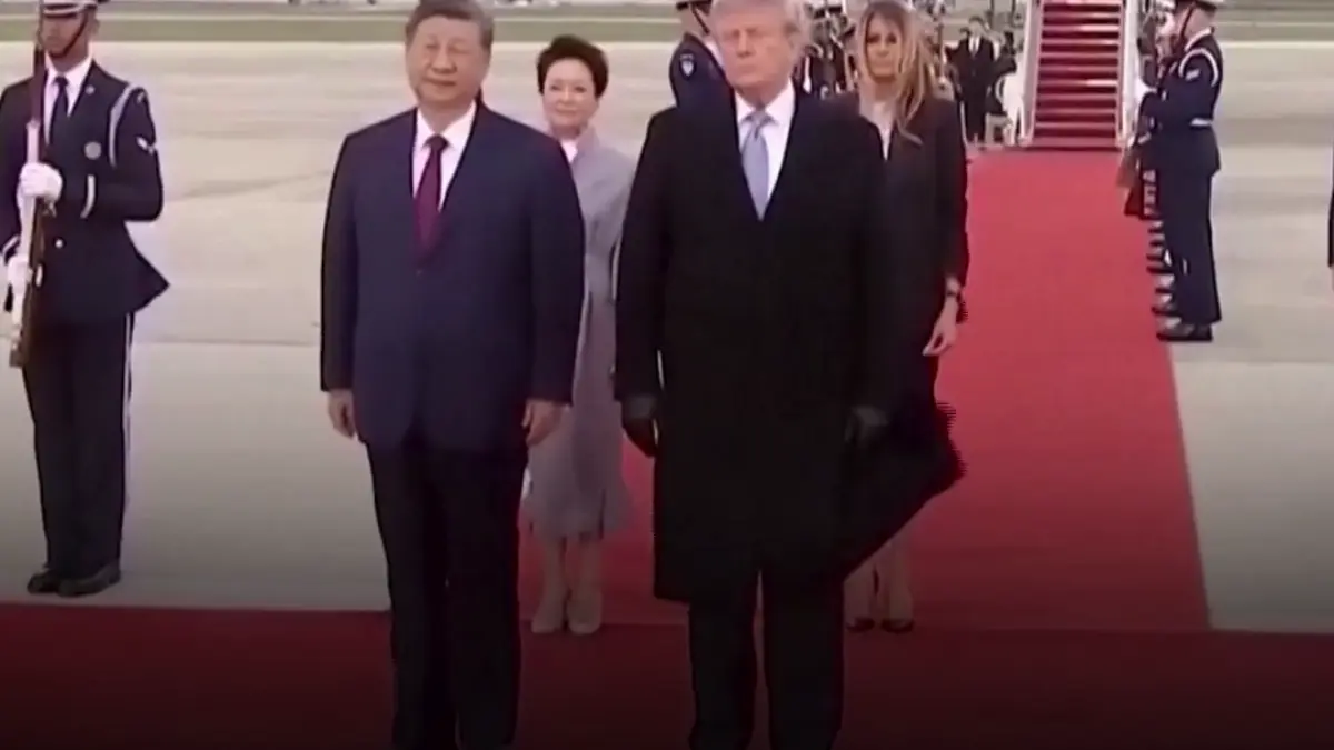 a inceput summitul istoric trump xi la washington presedintele american l a intampinat personal pe liderul chinez la scara avionului