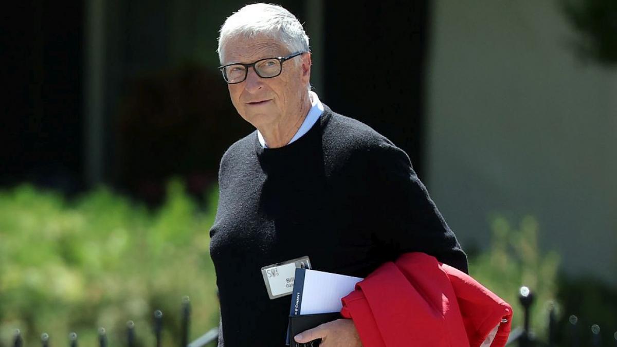 avertisment fara precedent al lui bill gates ai ar putea ucide un miliard de oameni in combinatie cu oamenii rai e arma suprema