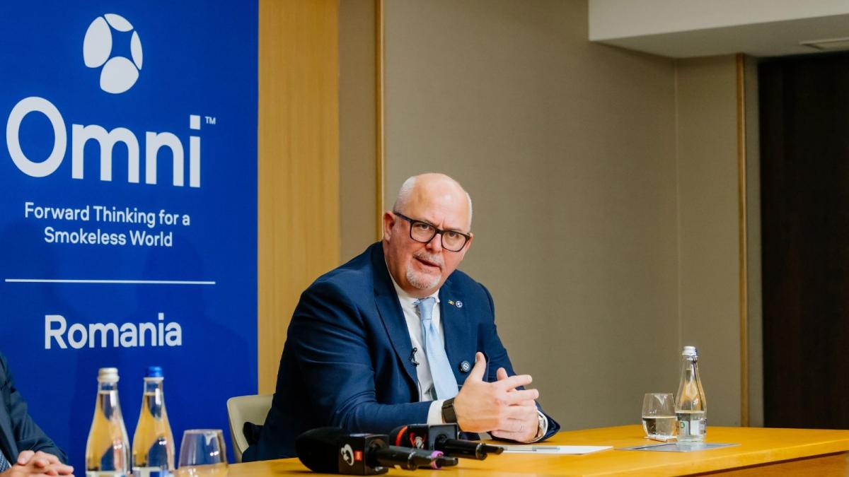 persoana la conferință de la Lisabona in privința tutunului GTNF 2026