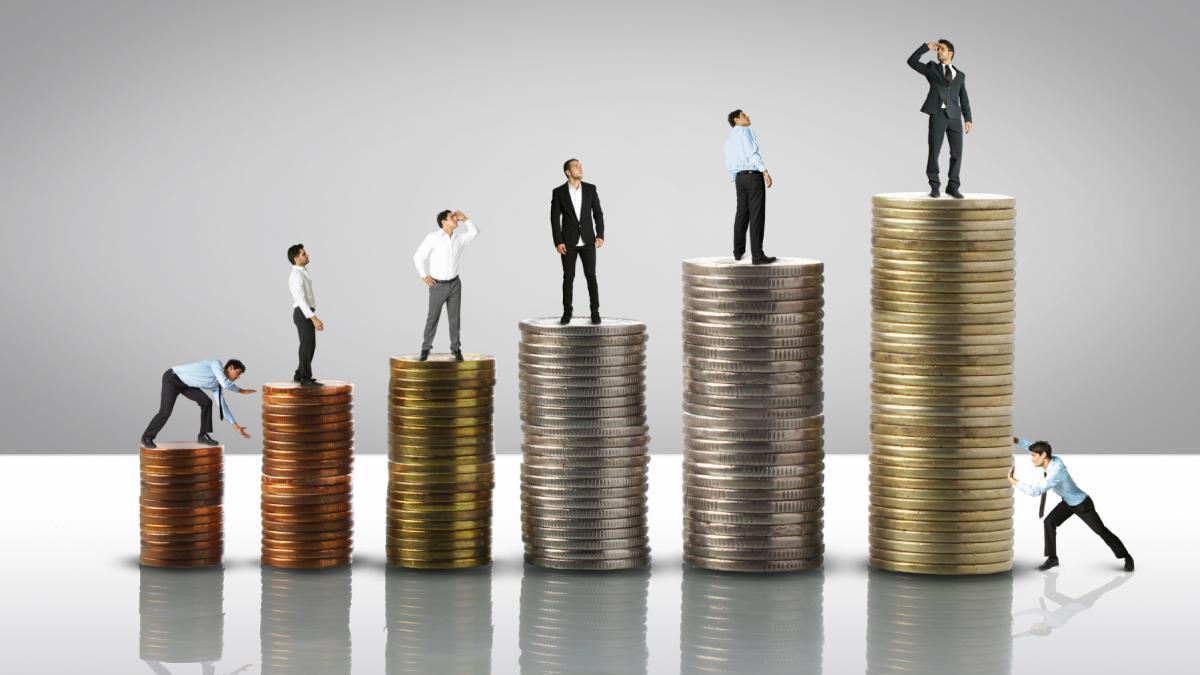 bani angajat salarii concept monede