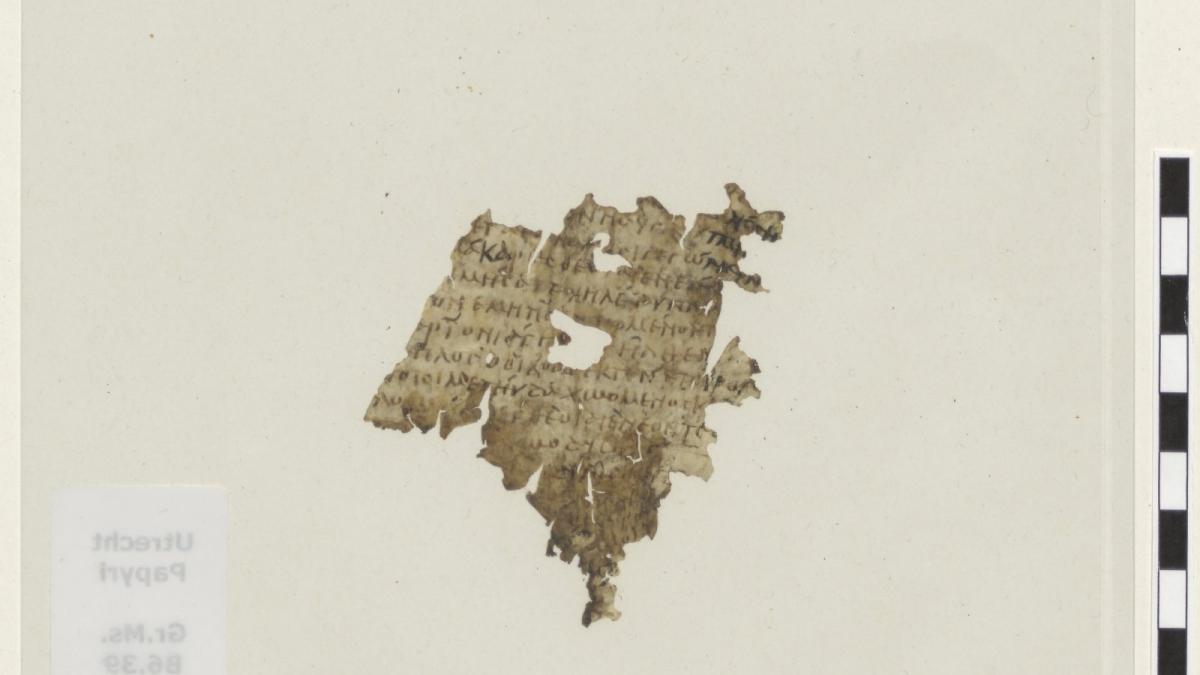 cum a fost aruncat pergamentul nepretuit cu un fragment din odiseea printre alte manuscrise pentru ca s a crezut ca este neinsemnat