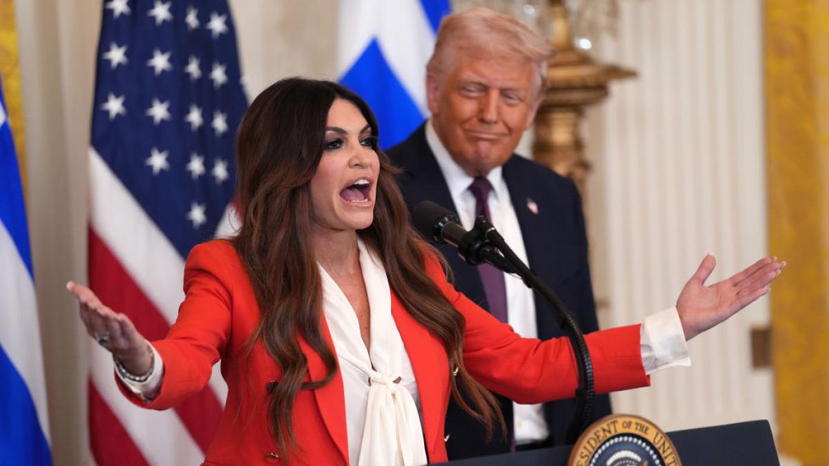 WSJ: Ambasadoarea SUA în Grecia ar fi spus că americanii ar fi fost implicaţi în demiterea lui Bolojan: „Putem face asta oricărei ţări”