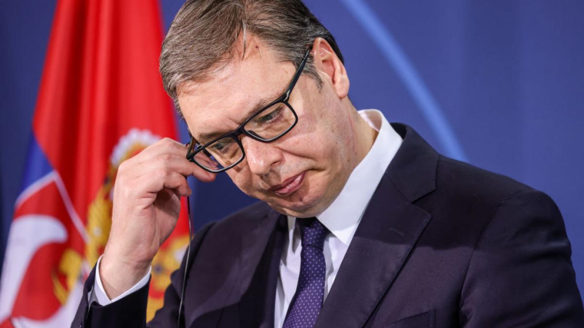 presedintele serbiei anunta ca a demisionat v am slujit cu credinta a fost deschisa calea spre anticipate