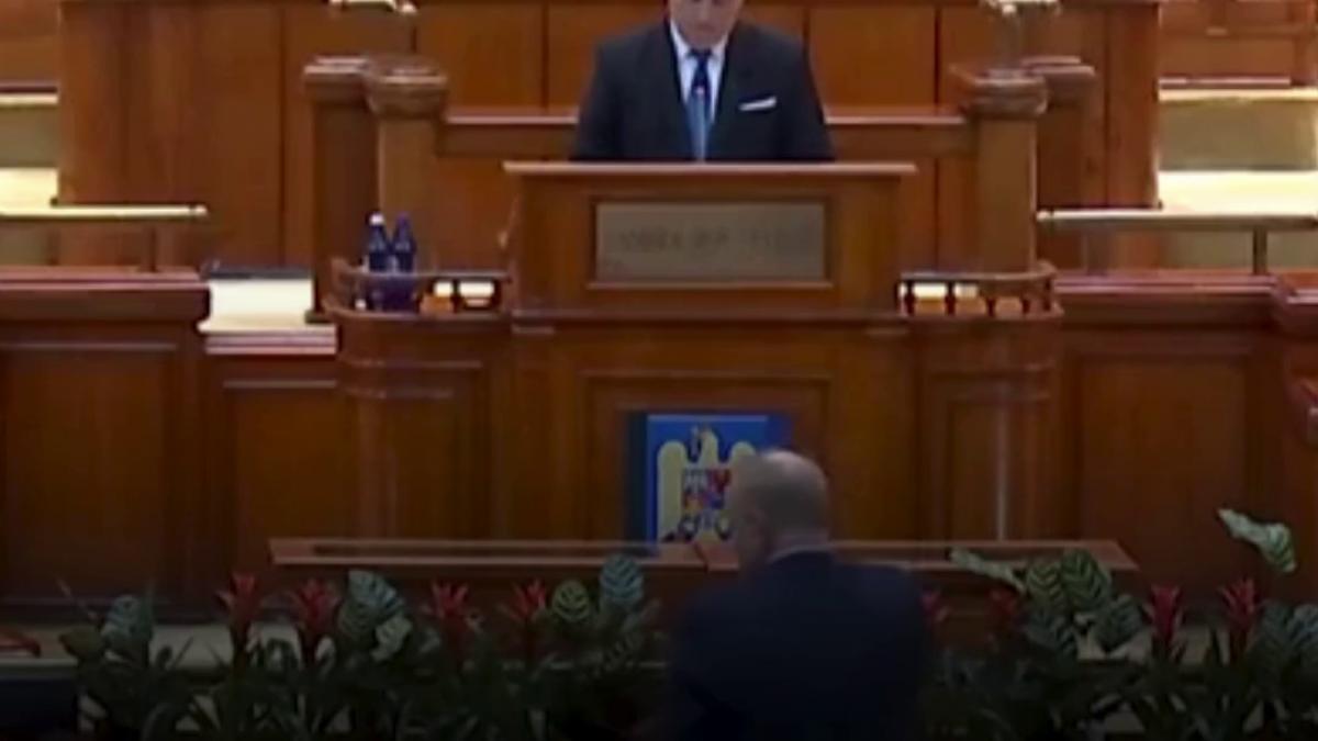esec pentru guvernul siegfried muresan a primit doar 182 de voturi pentru investire