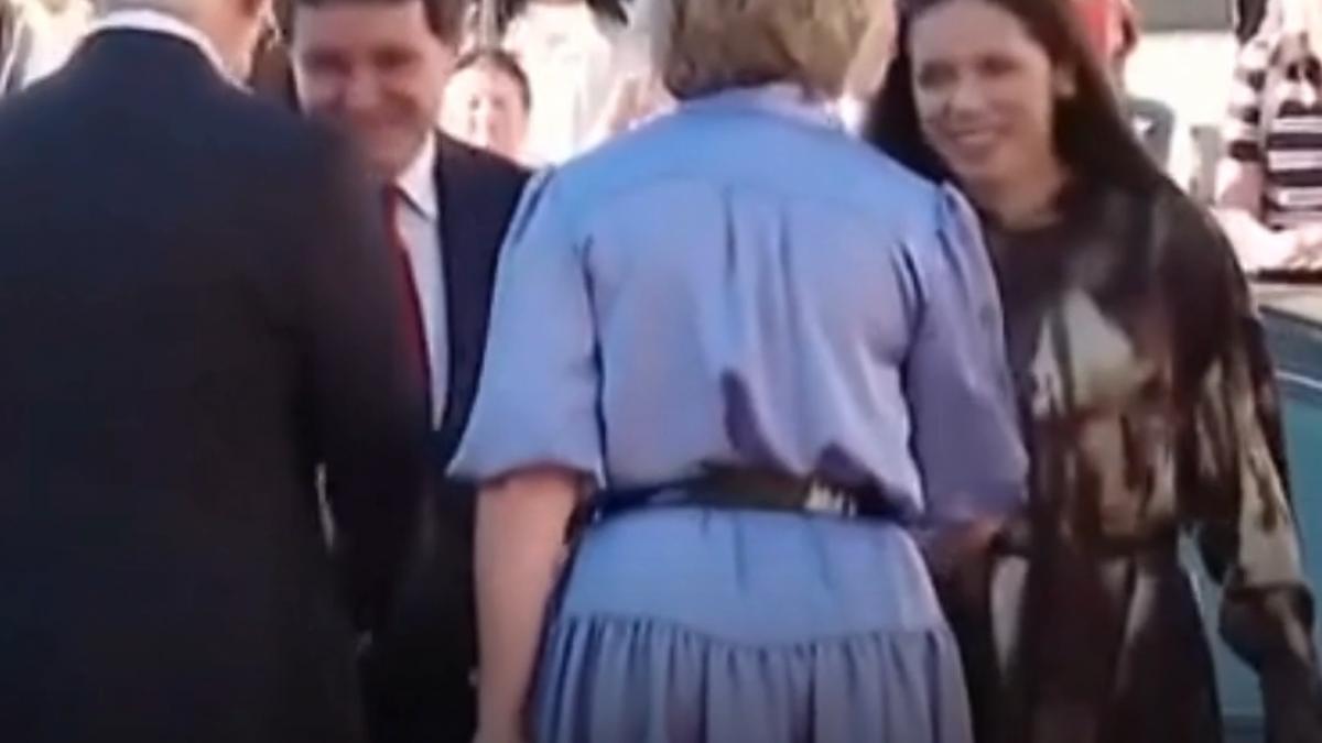nicusor dan si partenera sa mirabela gradinaru primiti de presedintele cehiei