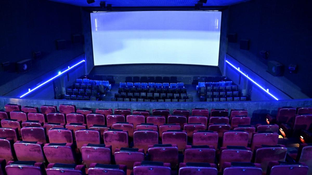 o sala de cinema goala