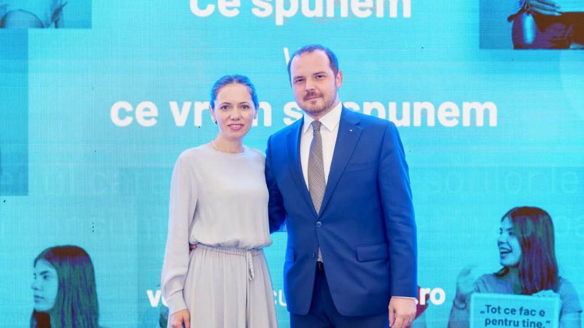 mirabela gradinaru si alexandru rogobete au participat la lansarea unui program pentru reducerea adictiilor in randul tinerilor