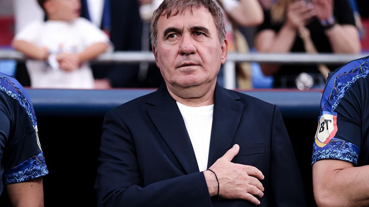 hagi spune in ce conditii va demisiona de la nationala e o chestiune de onoare