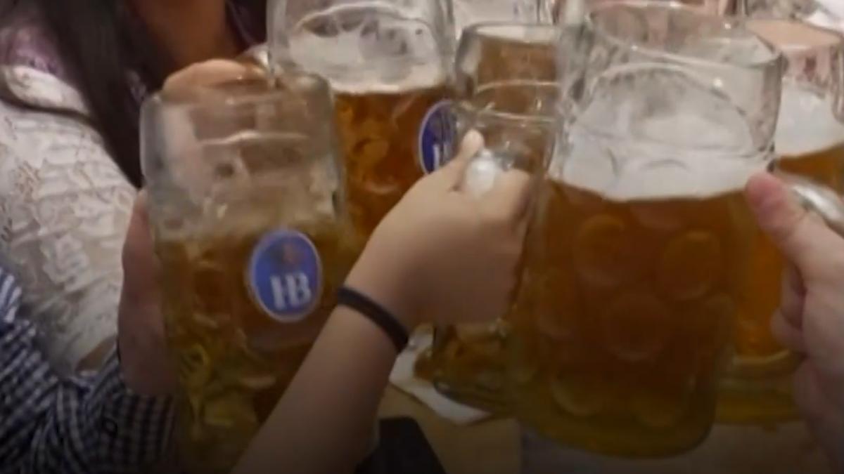 record de vizitatori la oktoberfest 7 4 milioane de oameni au venit la festivalul din munchen