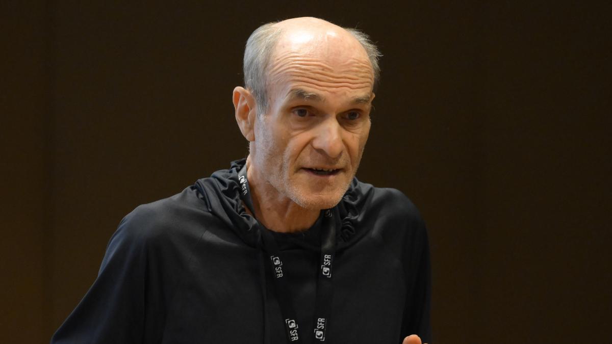 nicusor dan dupa ce sustinatorii lui calin georgescu au aprins lumanari pentru cristian tudor popescu gesturi inacceptabile