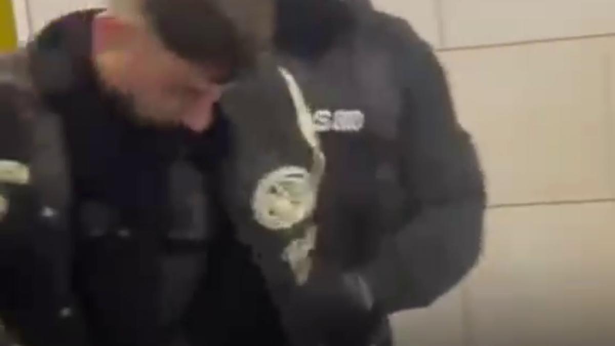 a fost adus in romania principalul suspect in cazul tinerei gasite intr o valiza pe olt