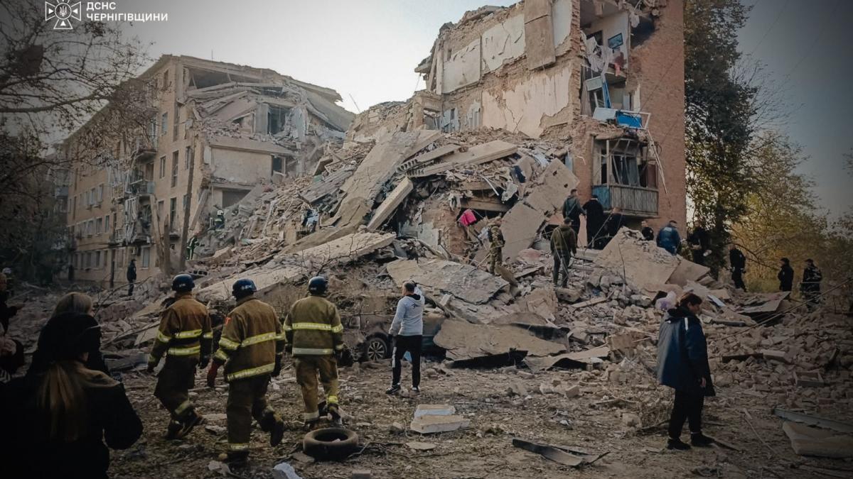 rusia a atacat masiv kievul cu drone si rachete de ziua lui putin doi oameni au fost ucisi in capitala ucraineana