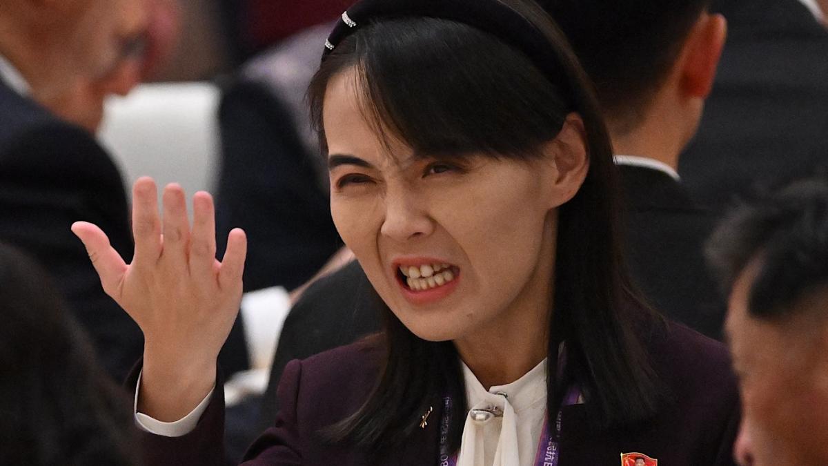 sora lui kim cere seulului cel mai mare respect pentru a restabili relatia dupa care i a numit pe sud coreeni imbecili din nastere