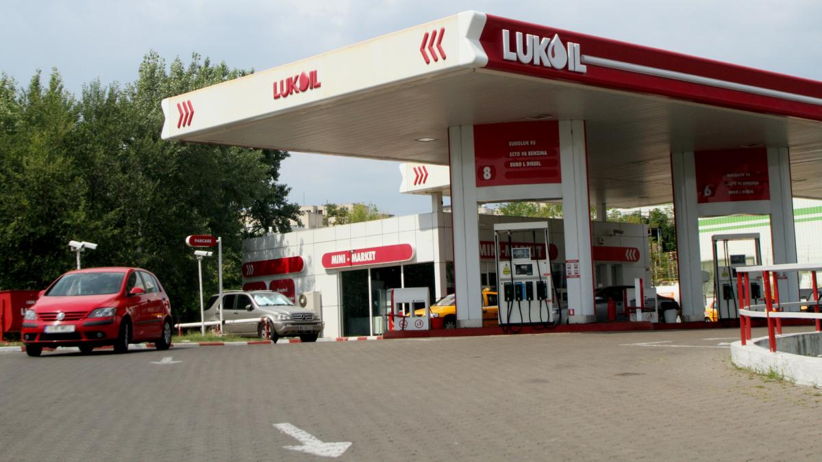 benzinarie lukoil bucuresti