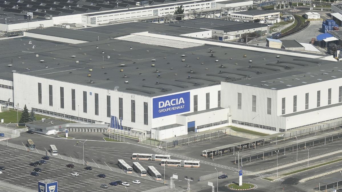 luca niculescu a promis salvarea uzinei dacia de la mioveni romania nu isi poate permite sa o piarda