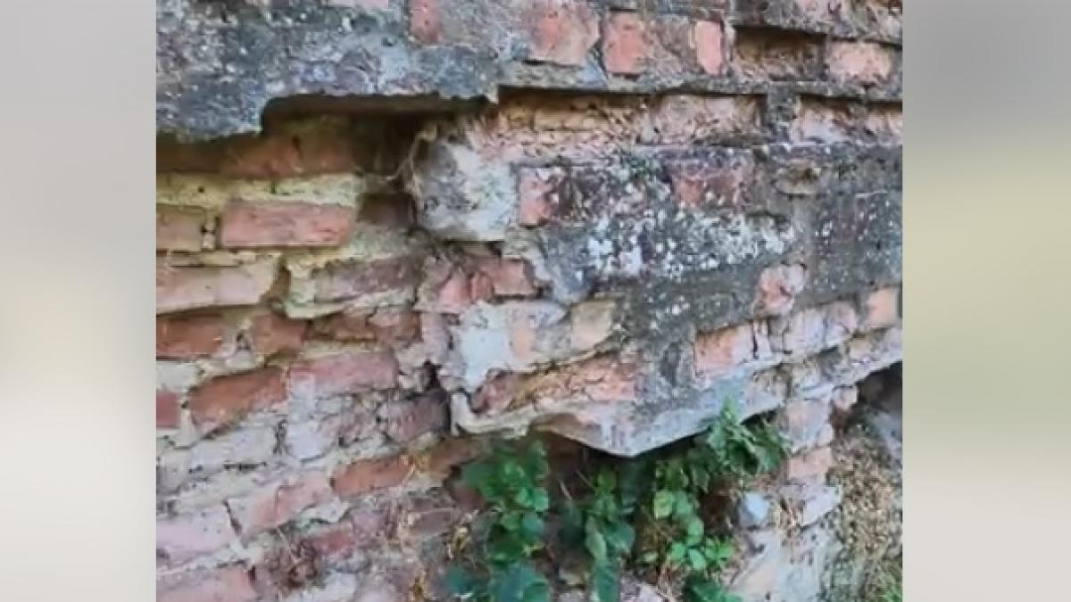 continua reabilitarea cetatuii de pe dealul straja din brasov cum arata monumentul istoric acum dupa ce s a degradat foarte tare