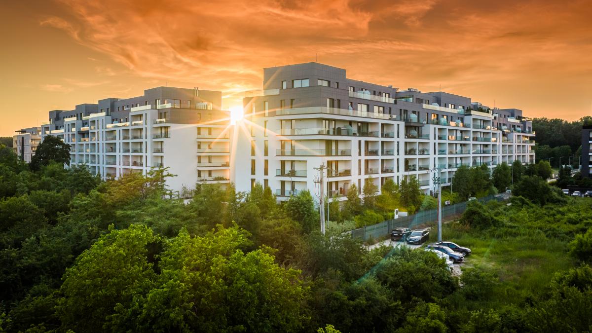 complex residential inconjurător de natura la apus 