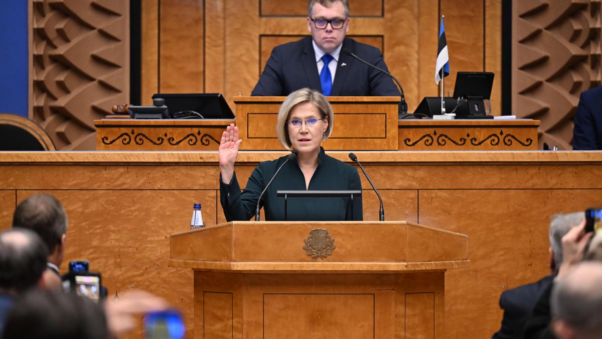 estonia a ales pentru a doua oara in istoria sa o femeie in functia de presedinte jurista ulle madise a depus juramantul