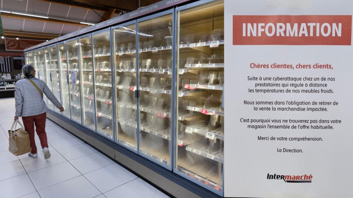 zi neagra in magazinele din franta cu pagube majore dupa atacul cibernetic temperatura crescuse la 50 c in camera frigorifica