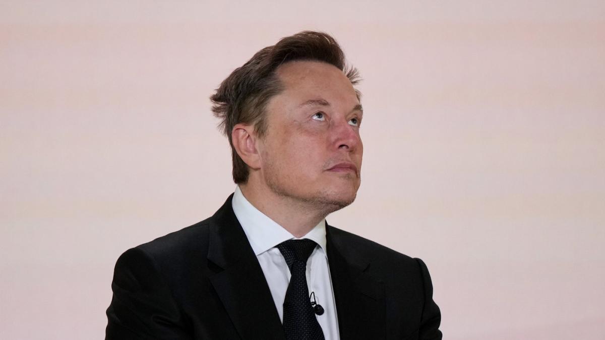 polonia il acuza pe elon musk ca face jocuri politice cu starlink in ucraina suntem cu ochii pe tine