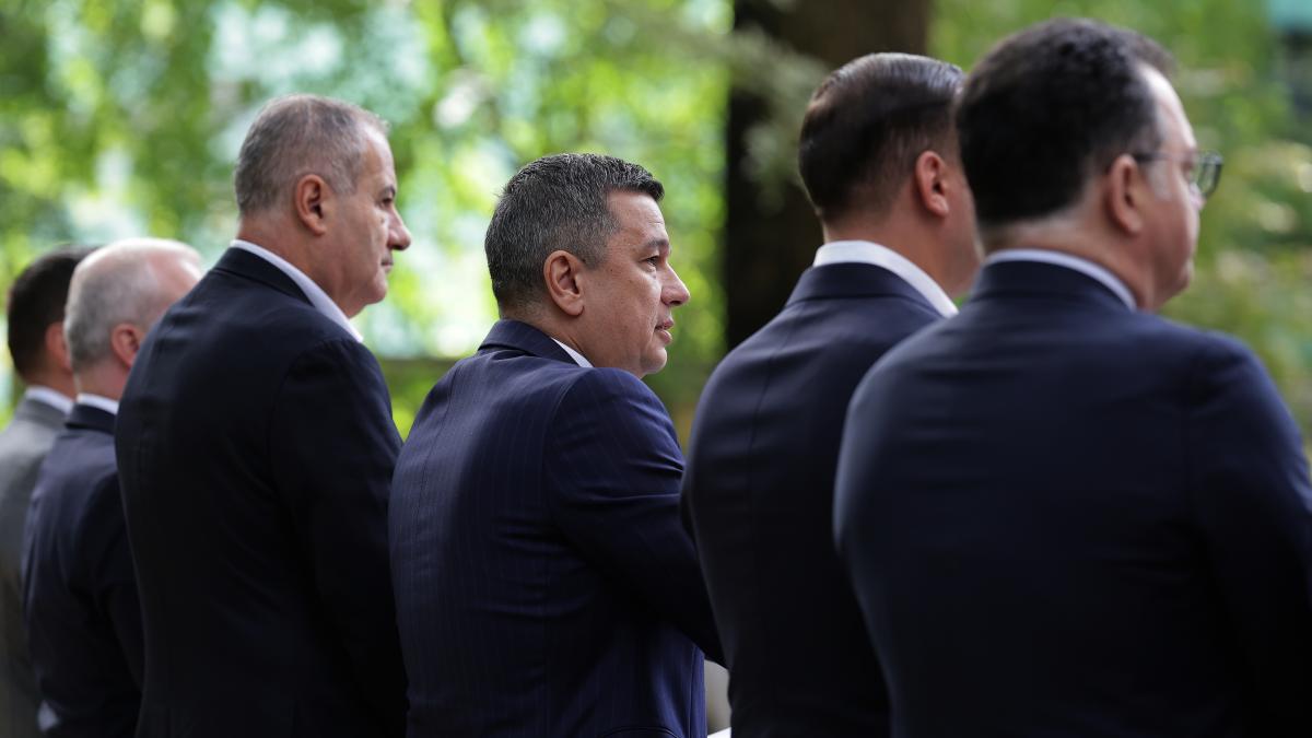 stenograme din sedinta psd grindeanu nu se va arunca cu flori ci cu rachete firea usr va transforma ministrii nostri in tinte