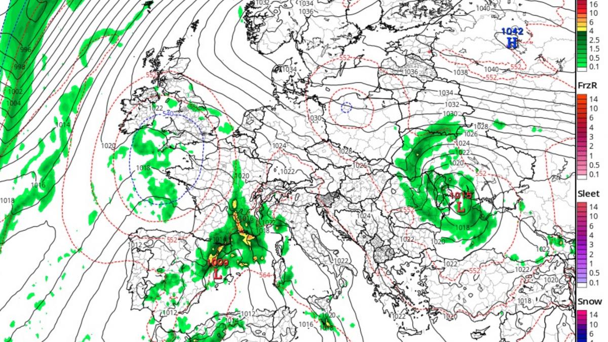 furtuna adam loveste europa cu ploi si vijelii fenomenul dana e cauza s au emis alerte meteo cod rosu si portocaliu langa mediterana
